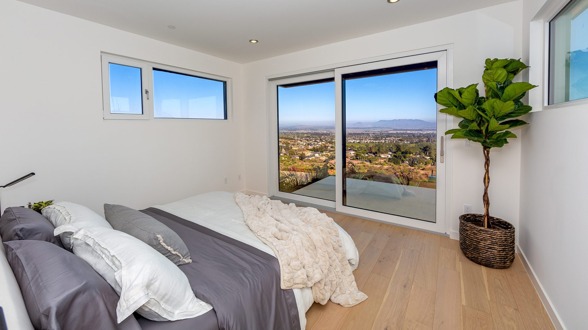 Galaxy Series door interior view